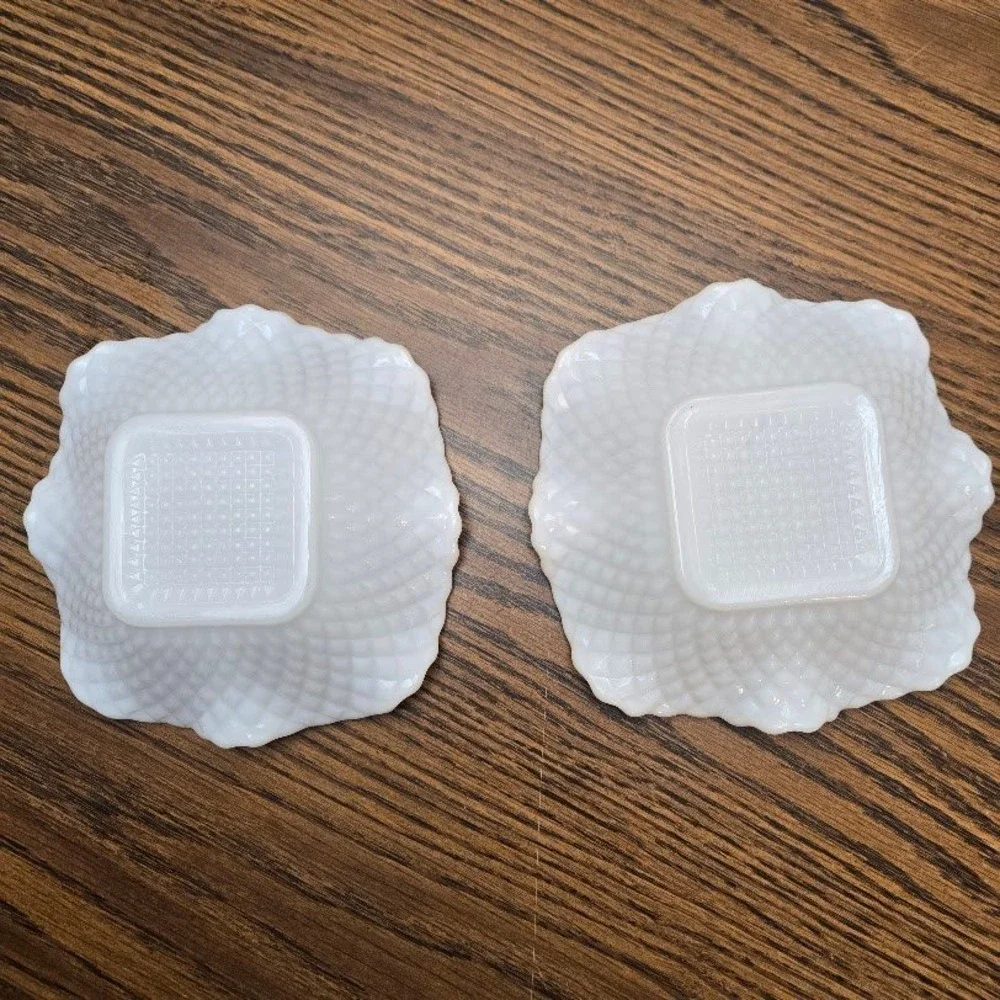 2 Hazel Atlas 1930's Mild Glass Square Dish Diamond Quilt Pattern 5